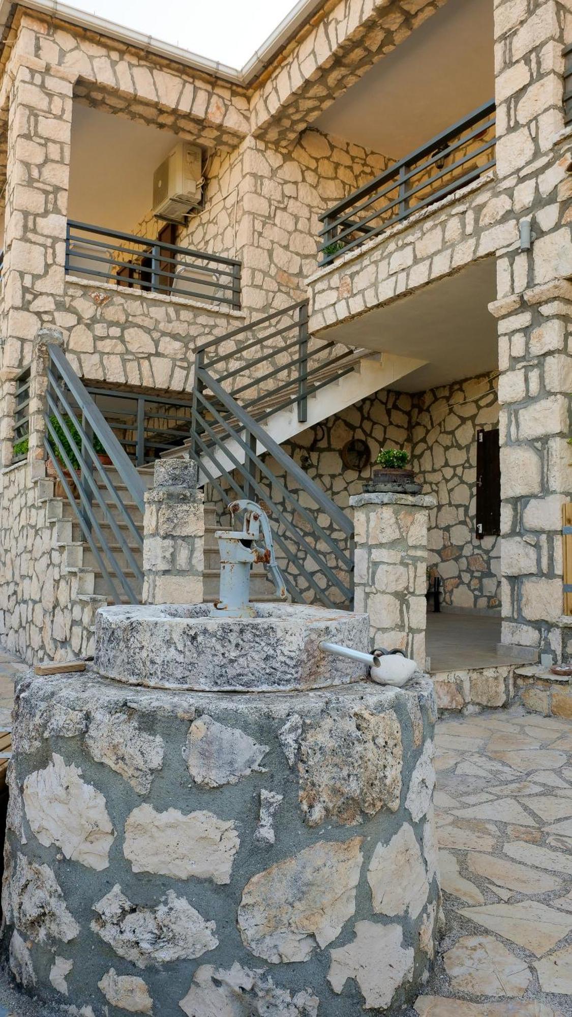 Fterini Apartments Sterna & Alletri Άγιος Λέον Εξωτερικό φωτογραφία