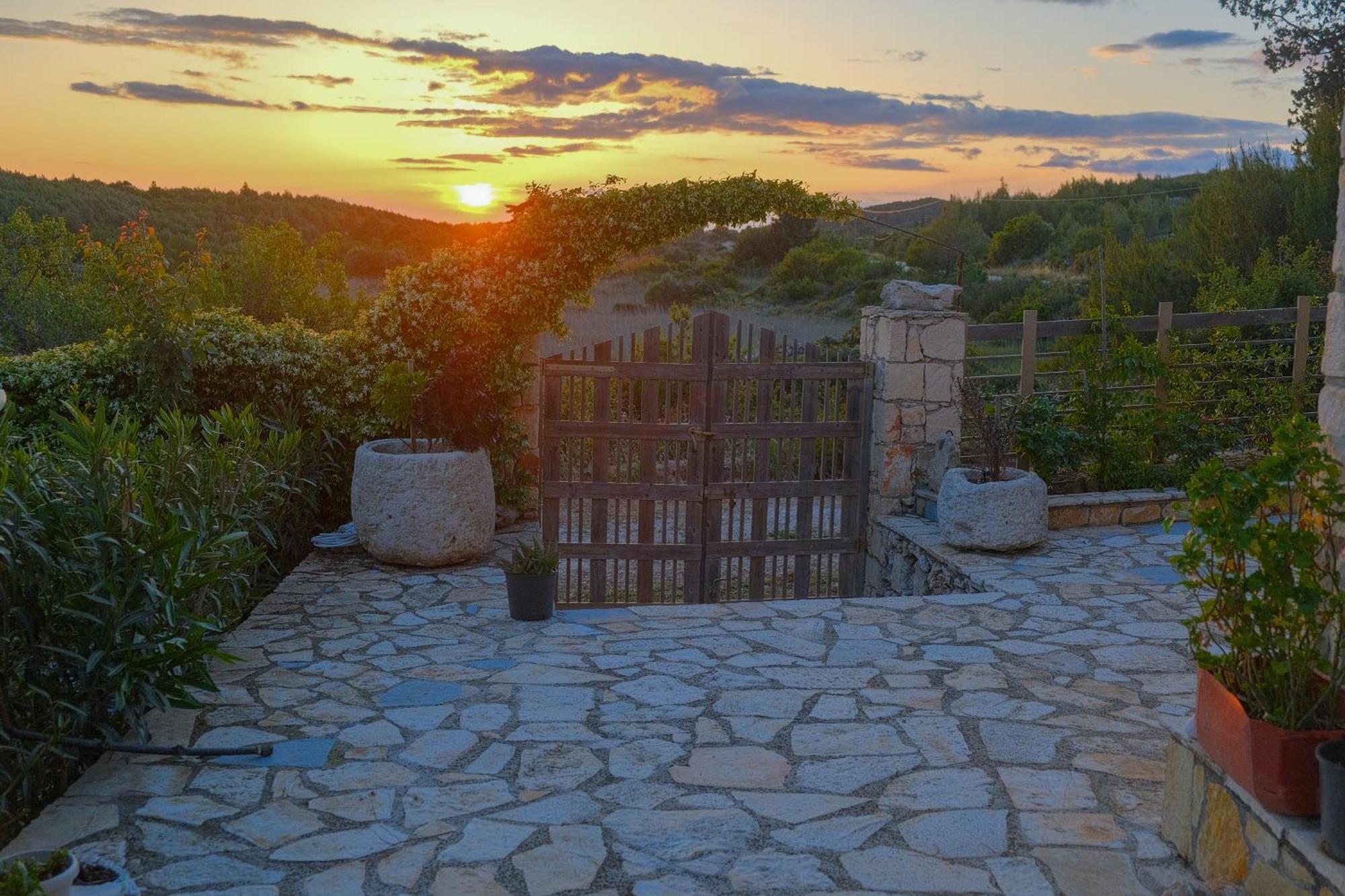 Fterini Apartments Sterna & Alletri Άγιος Λέον Εξωτερικό φωτογραφία